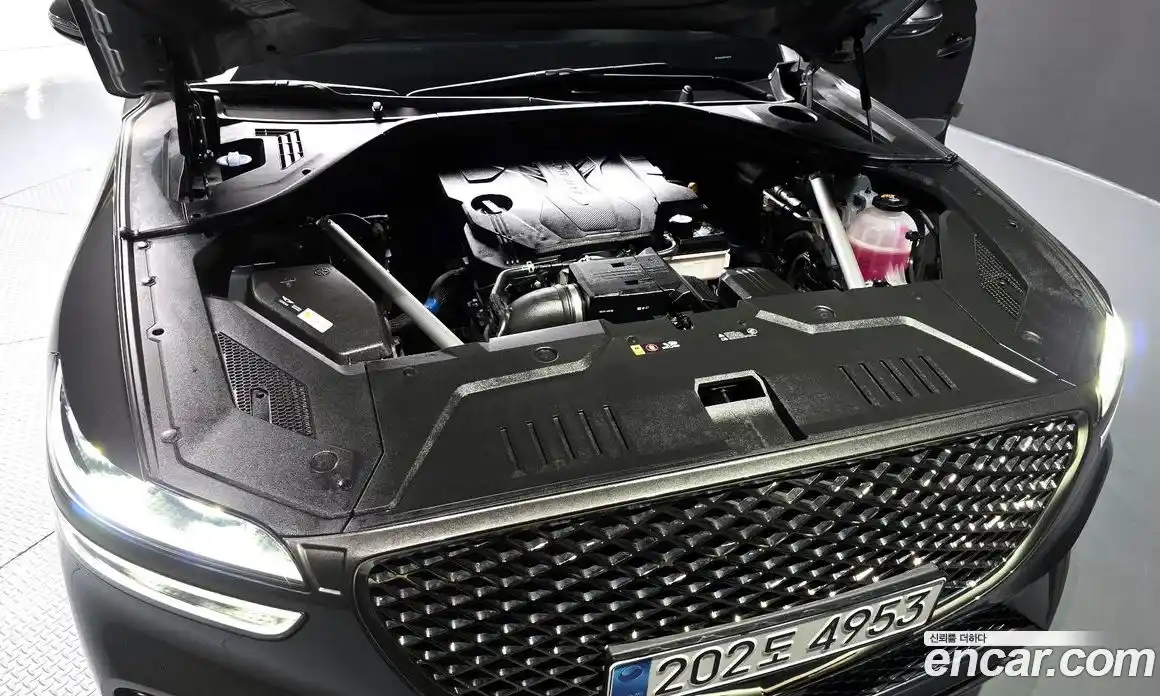 Genesis GV70 2023 2.5 Автомат в Москве № 930442, фото 6