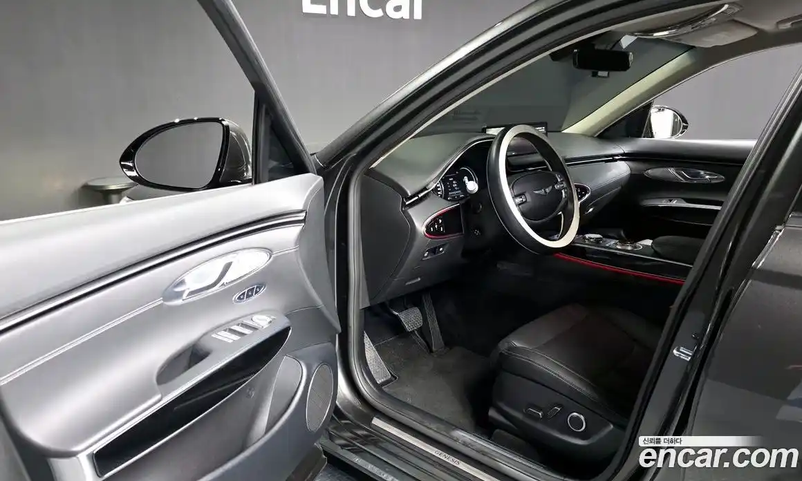 Genesis GV70 2023 2.5 Автомат в Москве № 930442, фото 10