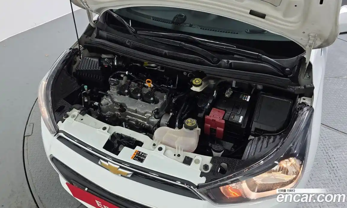 Chevrolet Spark 2016 1.0 Автомат в Москве № 935843, фото 6