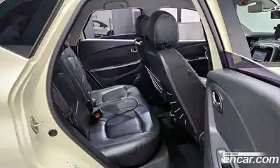 Renault QM3 2015 1.5 Автомат в Москве № 975618, миниатюра 11