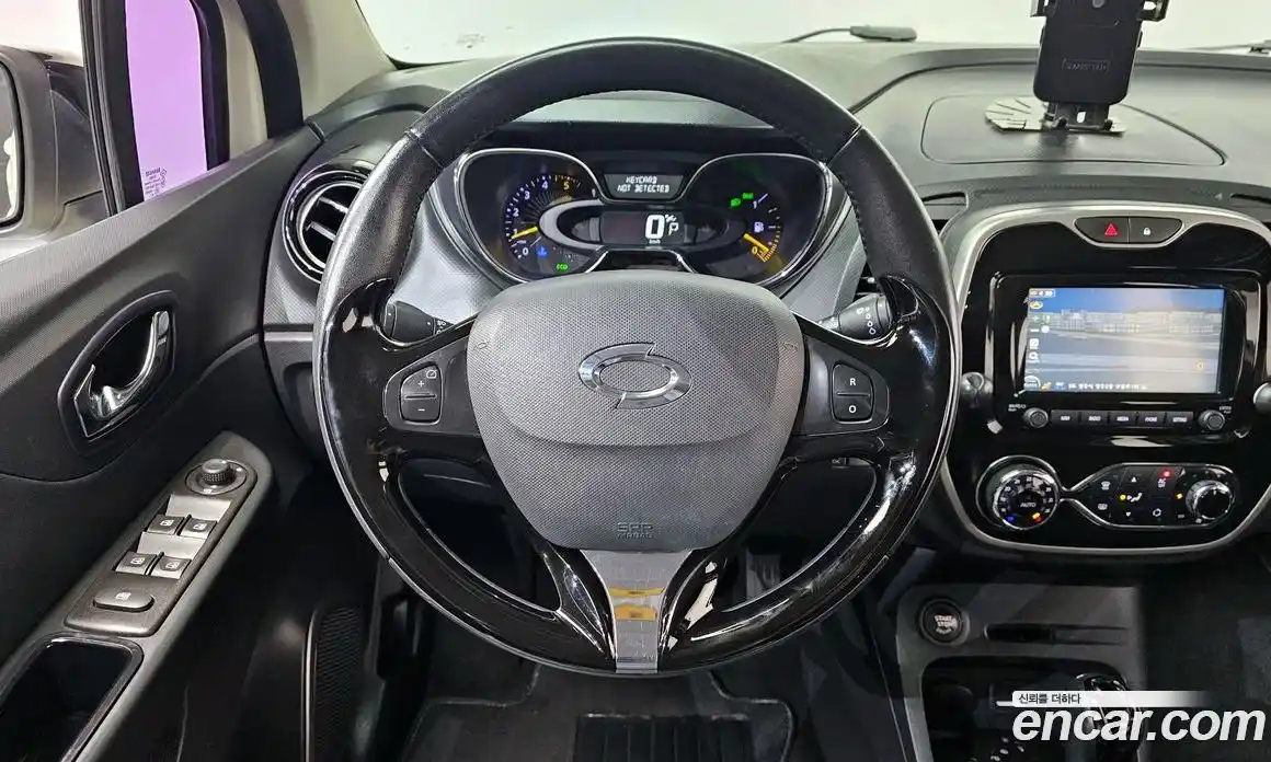 Renault QM3 2015 1.5 Автомат в Москве № 975618, фото 13