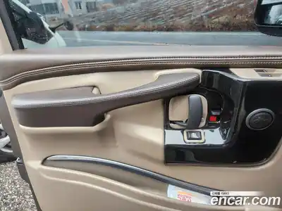 Chevrolet Express Van 2015 6.0 Автомат в Москве № 976747, миниатюра 11