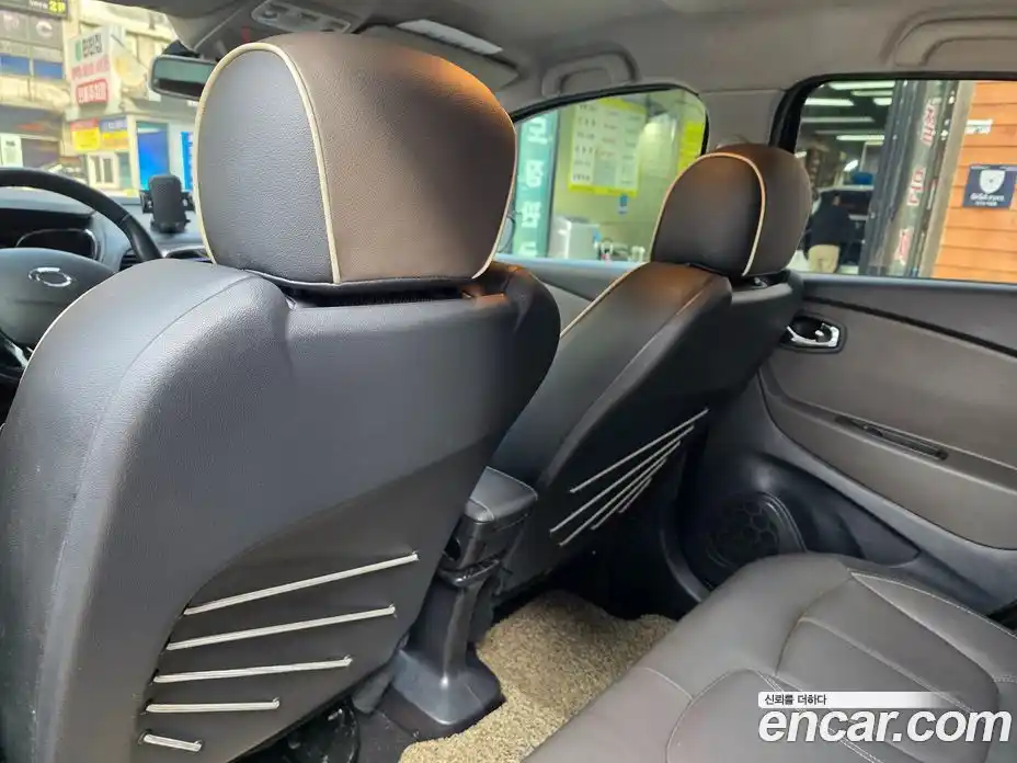 Renault QM3 2016 1.5 Автомат в Москве № 1000483, фото 13