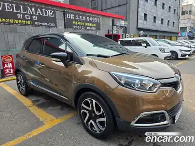Renault QM3 2016 1.5 Автомат в Москве № 1000483, миниатюра 2