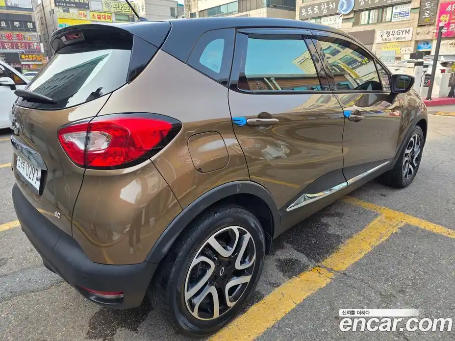 Renault QM3 2016 1.5 Автомат в Москве № 1000483, фото 4