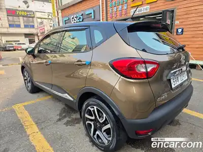 Renault QM3 2016 1.5 Автомат в Москве № 1000483, миниатюра 5