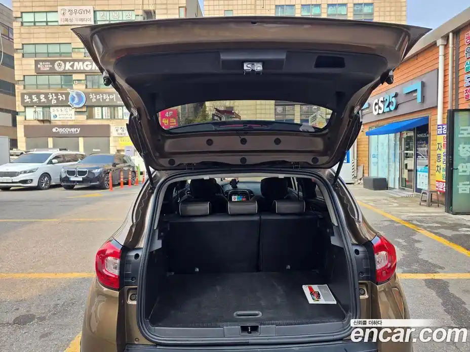 Renault QM3 2016 1.5 Автомат в Москве № 1000483, фото 7