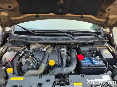 Renault QM3 2016 1.5 Автомат в Москве № 1000483, миниатюра 8