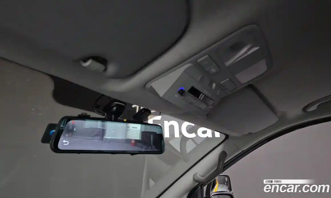 Hyundai Starex 2019 2.5 Автомат в Москве № 1002547, фото 17