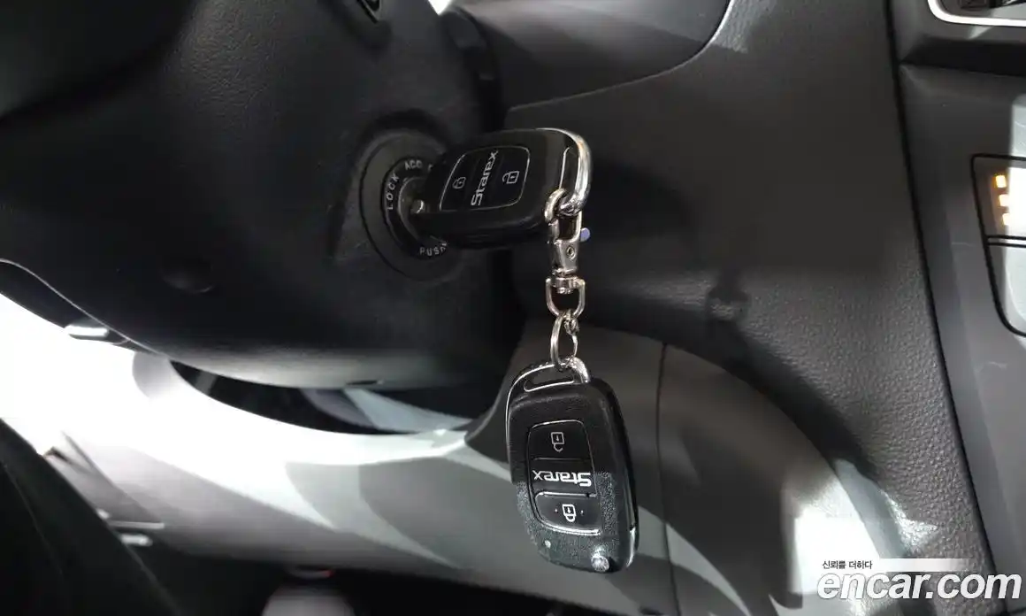 Hyundai Starex 2019 2.5 Автомат в Москве № 1002547, фото 19