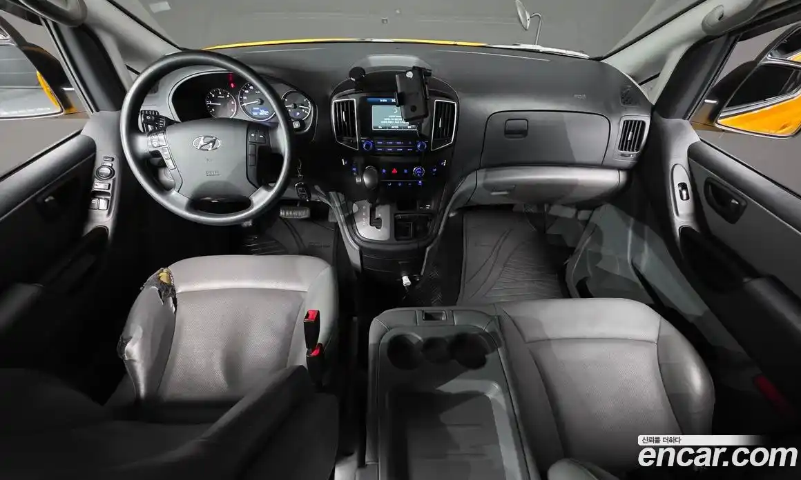 Hyundai Starex 2019 2.5 Автомат в Москве № 1002547, фото 7