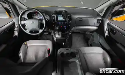 Hyundai Starex 2019 2.5 Автомат в Москве № 1002547, миниатюра 7