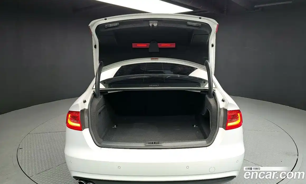 Audi A4 2015 2.0 Автомат в Москве № 1007650, фото 20