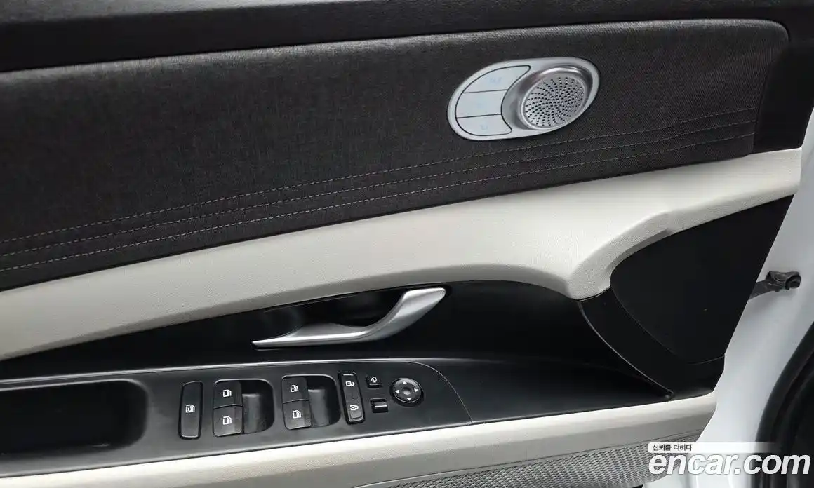 Hyundai Avante 2022 1.6 Автомат в Москве № 1007681, фото 17