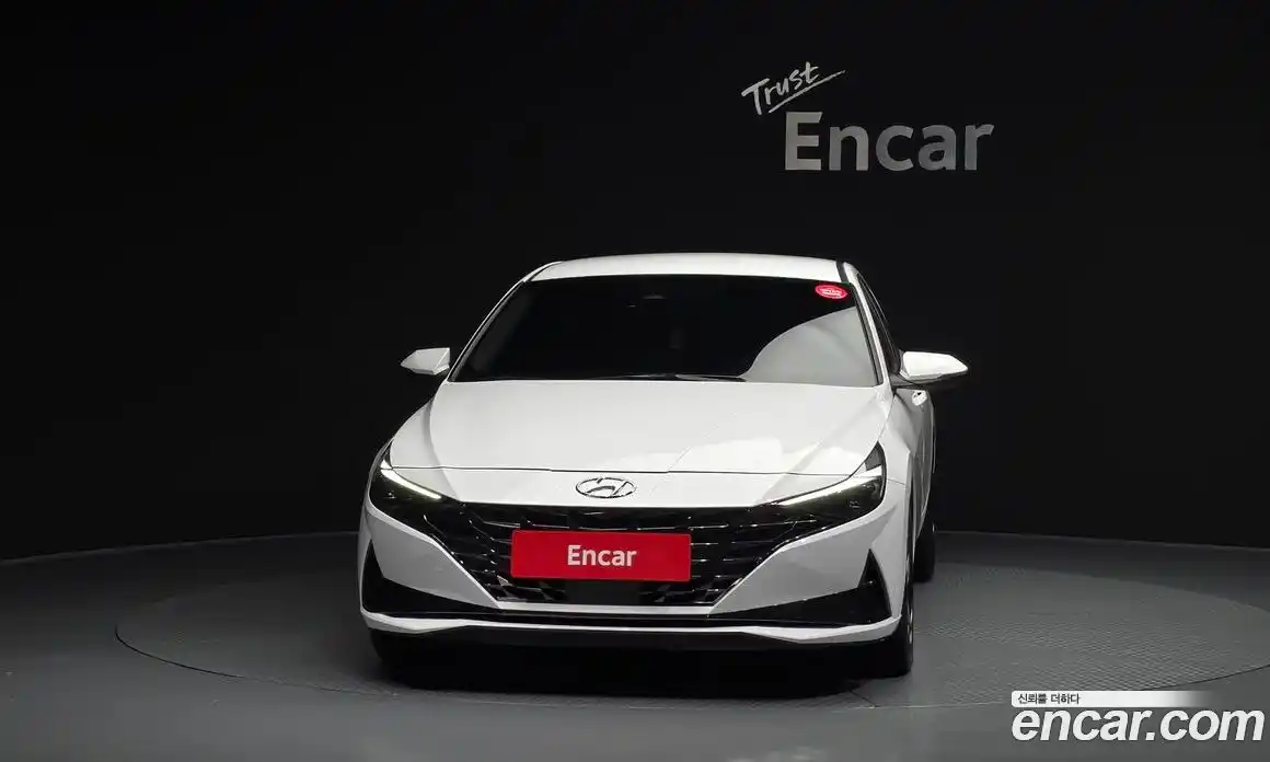 Hyundai Avante 2022 1.6 Автомат в Москве № 1007681, фото 3