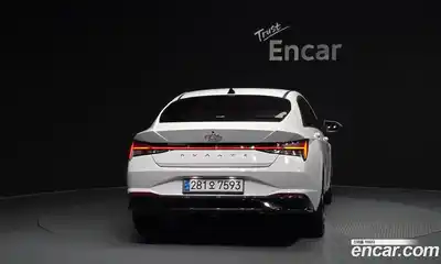 Hyundai Avante 2022 1.6 Автомат в Москве № 1007681, миниатюра 4