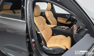Volvo XC60 2024 2.0 гидро в Москве № 1008603, миниатюра 10