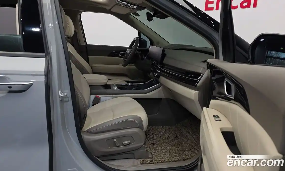 Kia Canival 2025 3.5 Автомат в Москве № 1009160, фото 11