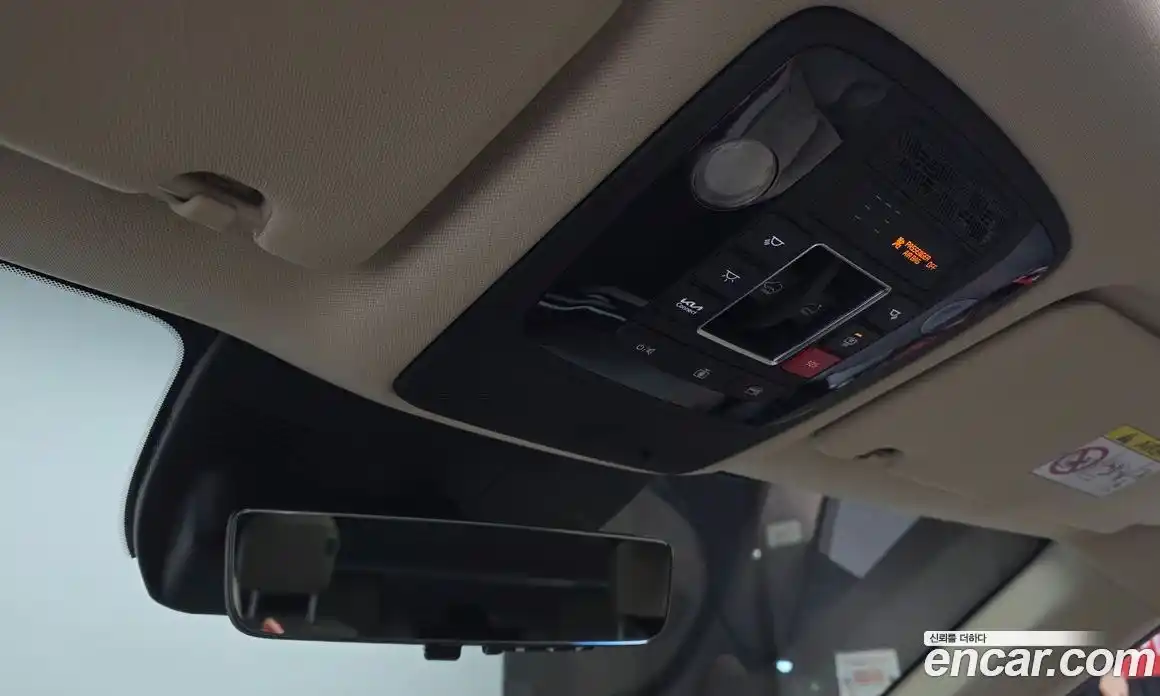 Kia Canival 2025 3.5 Автомат в Москве № 1009160, фото 18