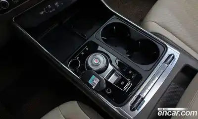 Kia Canival 2025 3.5 Автомат в Москве № 1009160, миниатюра 9