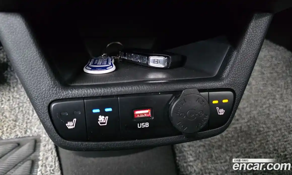 Kia Ray 2023 1.0 Автомат в Москве № 1009366, фото 18