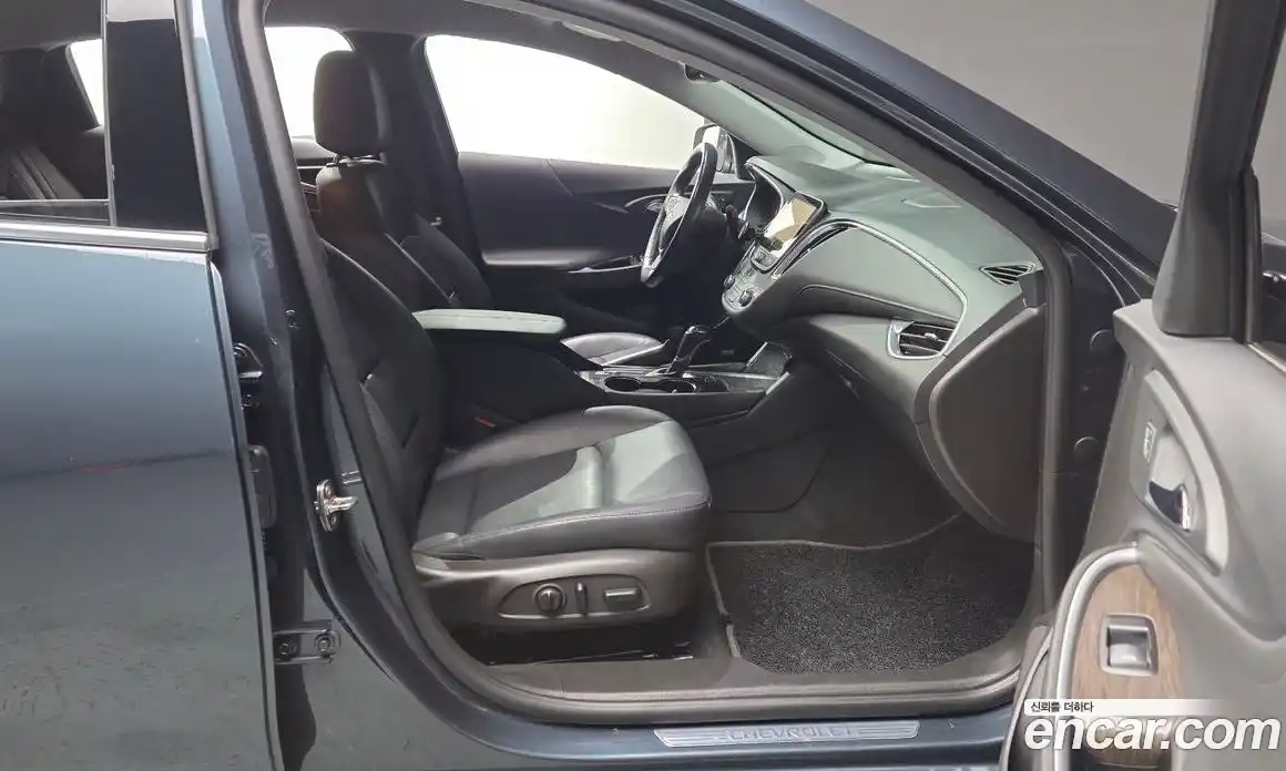 Chevrolet Malibu 2020 2.0 Автомат в Москве № 1011955, фото 11