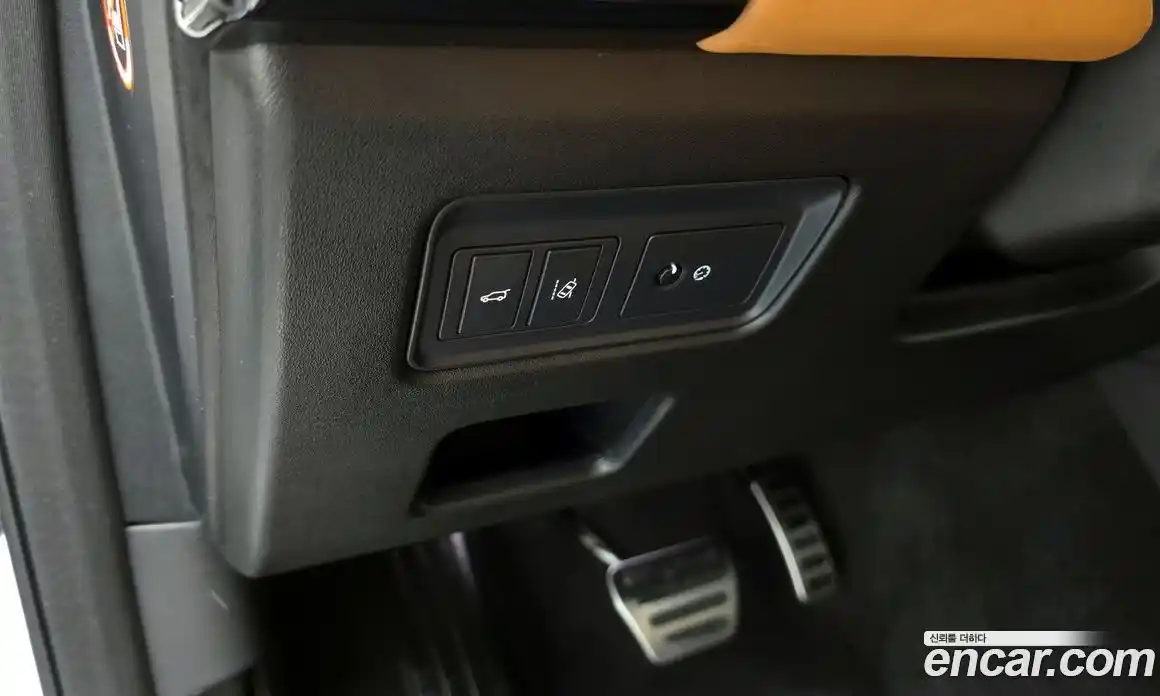 Land Rover Discovery 2017 3.0 гидро в Москве № 1013578, фото 14
