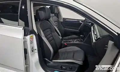 Volkswagen Arteon 2022 2.0 гидро в Москве № 1014502, миниатюра 12