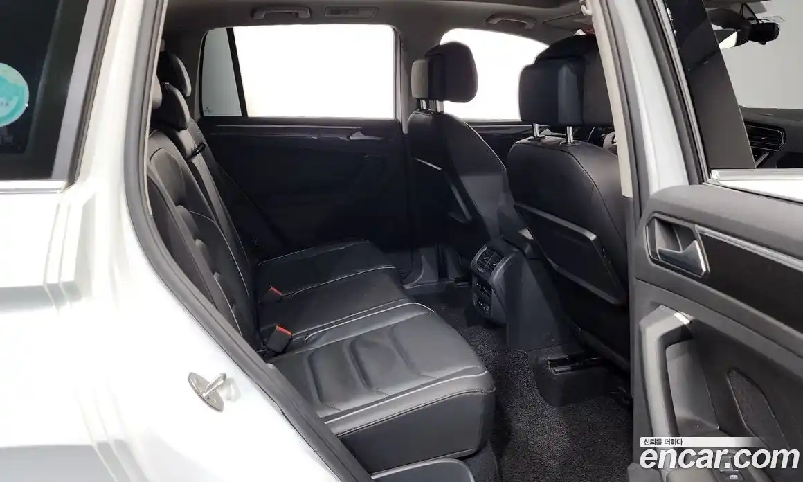 Volkswagen Tiguan 2019 2.0 гидро в Москве № 1014588, фото 12