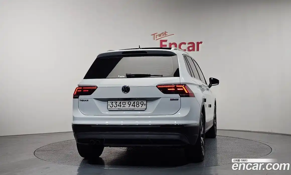 Volkswagen Tiguan 2019 2.0 гидро в Москве № 1014588, фото 4