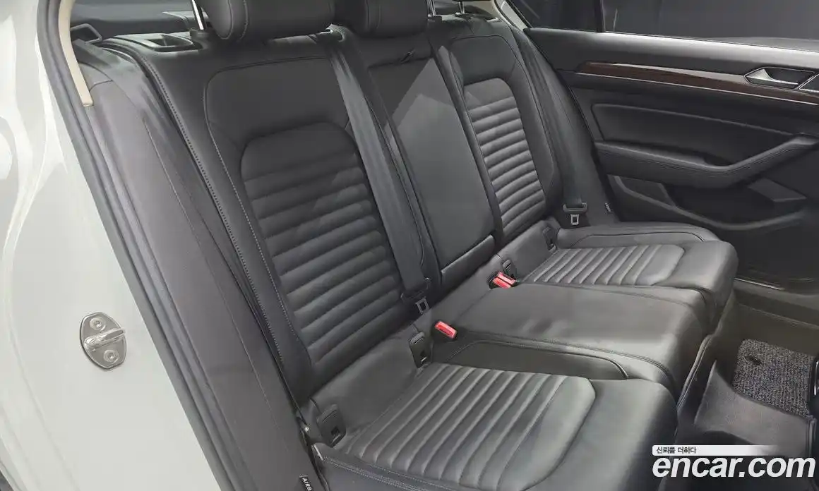 Volkswagen Passat 2018 2.0 гидро в Москве № 1014637, фото 12