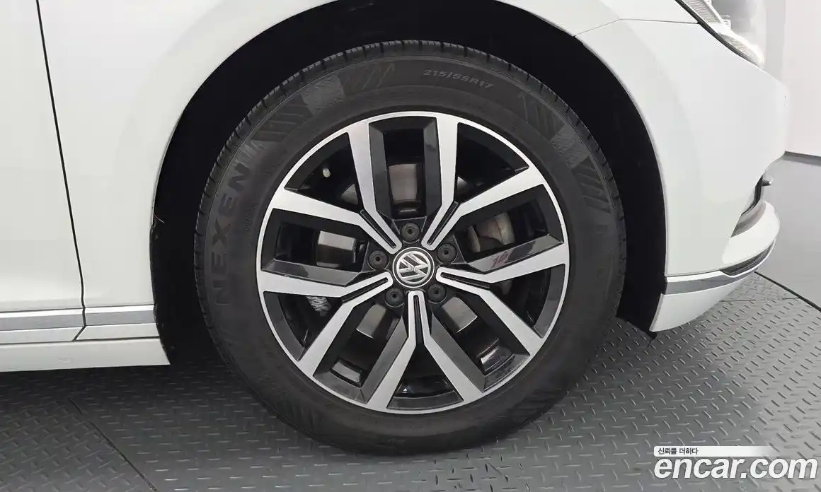 Volkswagen Passat 2018 2.0 гидро в Москве № 1014637, фото 5