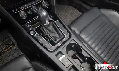 Volkswagen Passat 2018 2.0 гидро в Москве № 1014637, миниатюра 9