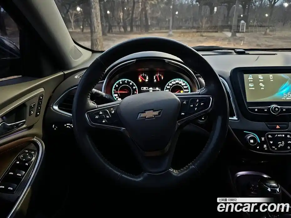 Chevrolet Malibu 2016 1.5 гидро в Москве № 105124, фото 12
