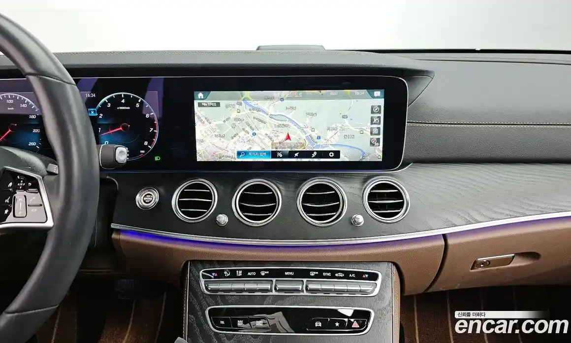Mercedes-Benz E-Class 2023 2.0 гидро в Москве № 135352, фото 15