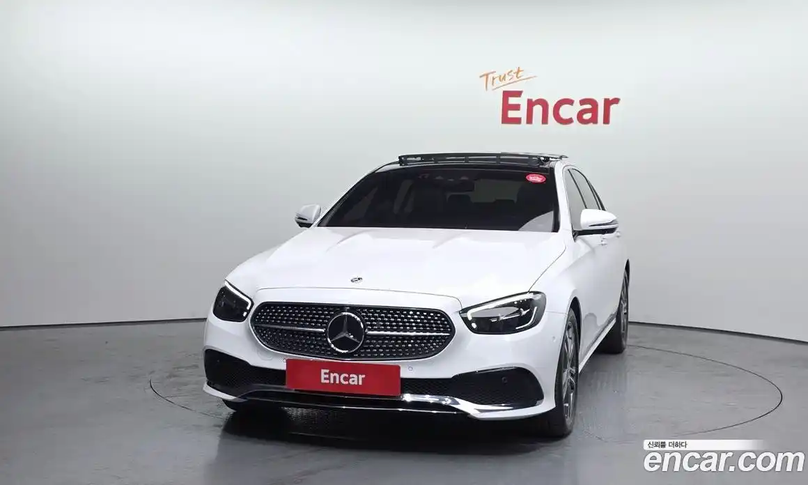 Mercedes-Benz E-Class 2023 2.0 гидро в Москве № 135931, фото 3
