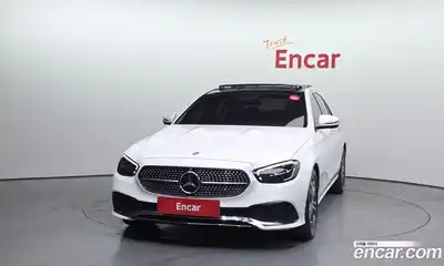 Mercedes-Benz E-Class 2023 2.0 гидро в Москве № 135931, миниатюра 3