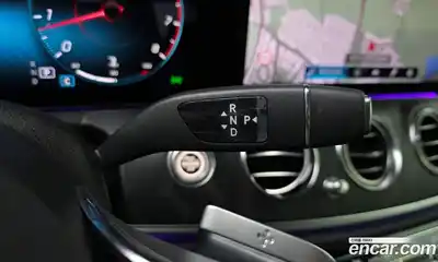 Mercedes-Benz E-Class 2023 2.0 гидро в Москве № 135931, миниатюра 9