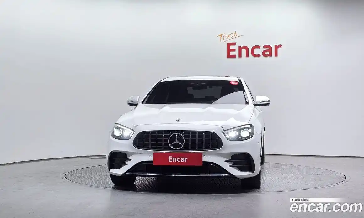 Mercedes-Benz E-Class 2022 1.9 гидро в Москве № 140383, фото 3