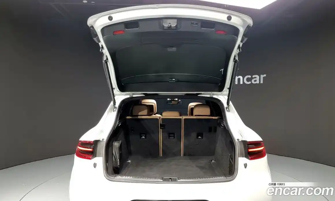 Porsche Macan 2018 2.0 гидро в Москве № 148609, фото 20