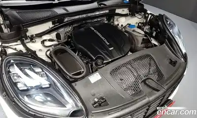 Porsche Macan 2018 2.0 гидро в Москве № 148609, миниатюра 6