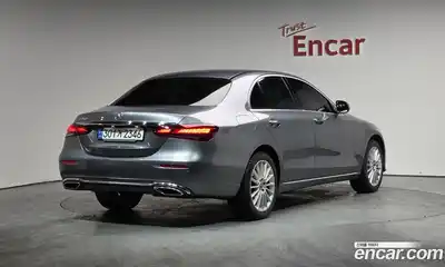 Mercedes-Benz E-Class 2021 2.0 гидро в Москве, миниатюра 2