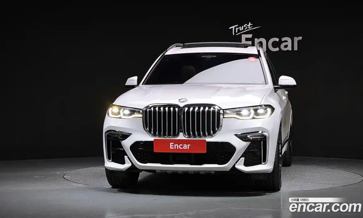BMW X7 2020 3.0 гидро в Москве № 157382, фото 3