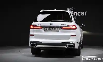 BMW X7 2020 3.0 гидро в Москве № 157382, миниатюра 4