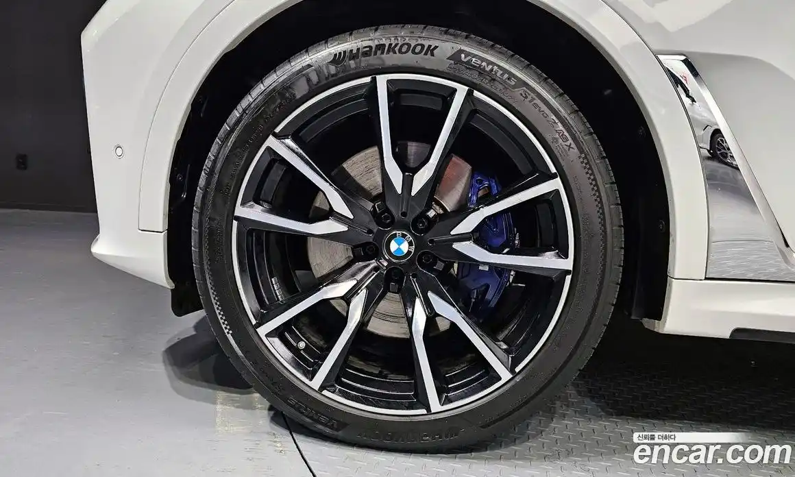 BMW X7 2020 3.0 гидро в Москве № 157382, фото 5