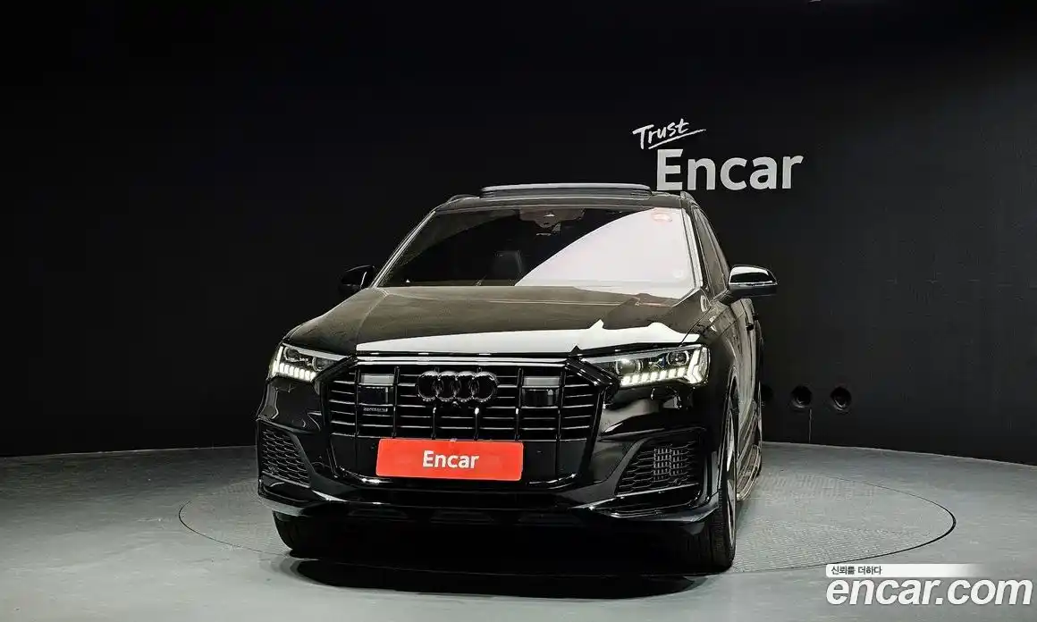 Audi Q7 2022 3.0 гидро в Москве № 162534, фото 3
