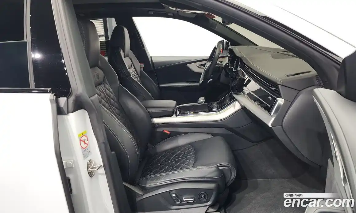 Audi Q8 2023 3.0 гидро в Москве № 162816, фото 11