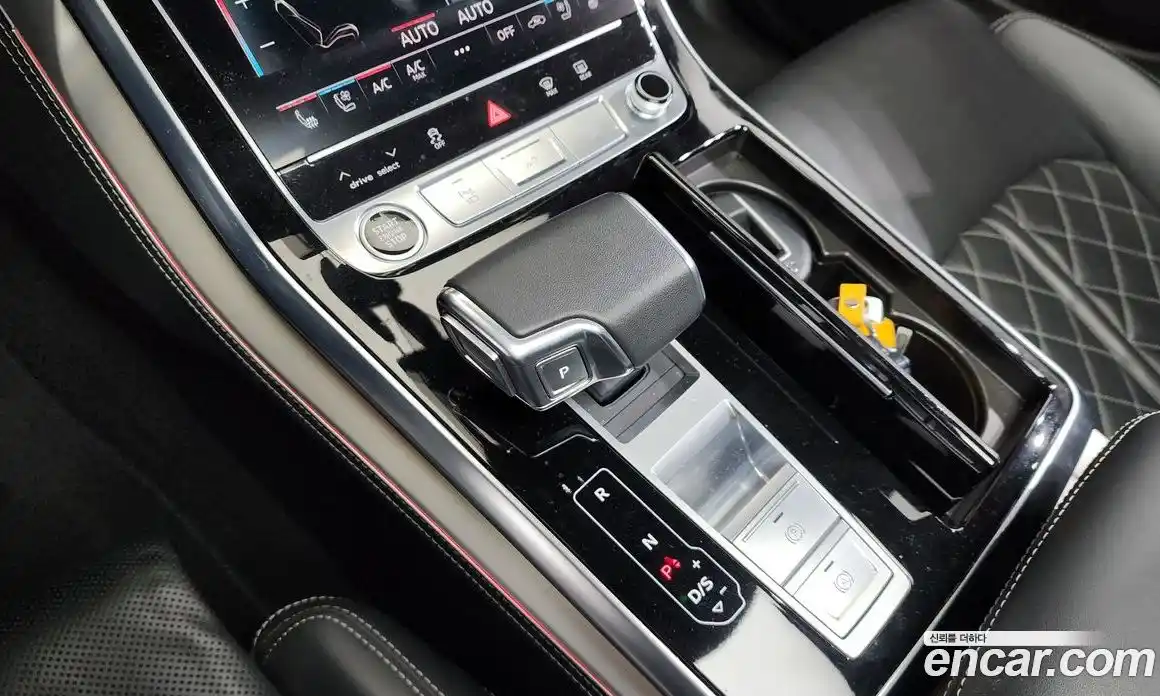 Audi Q8 2023 3.0 гидро в Москве № 162816, фото 9