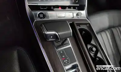 Audi A6 2023 3.0 гидро в Москве № 163470, миниатюра 9