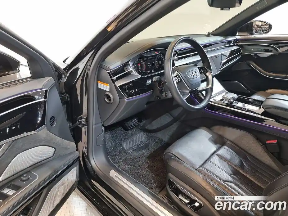 Audi A8 2021 3.0 гидро в Москве № 164073, фото 13